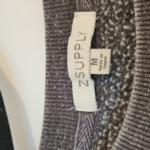 Z Supply Sweatshirt Womens Medium Oversized Pullover stars distress - Picture 3 of 5